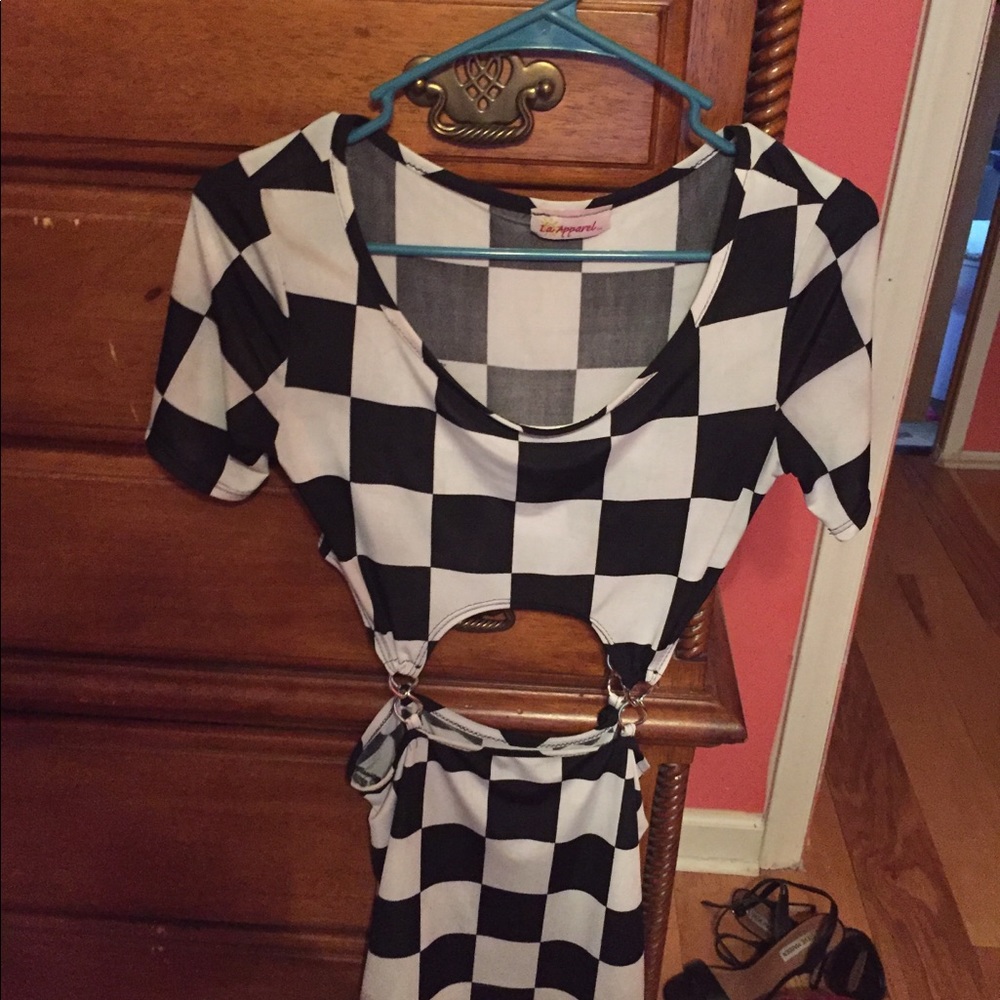 Pretty black white dress